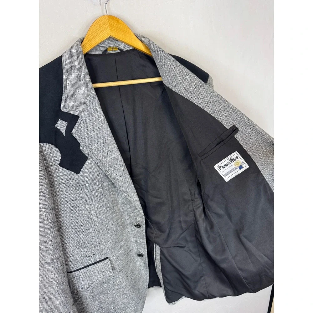 Pioneer Wear vintage pioneer